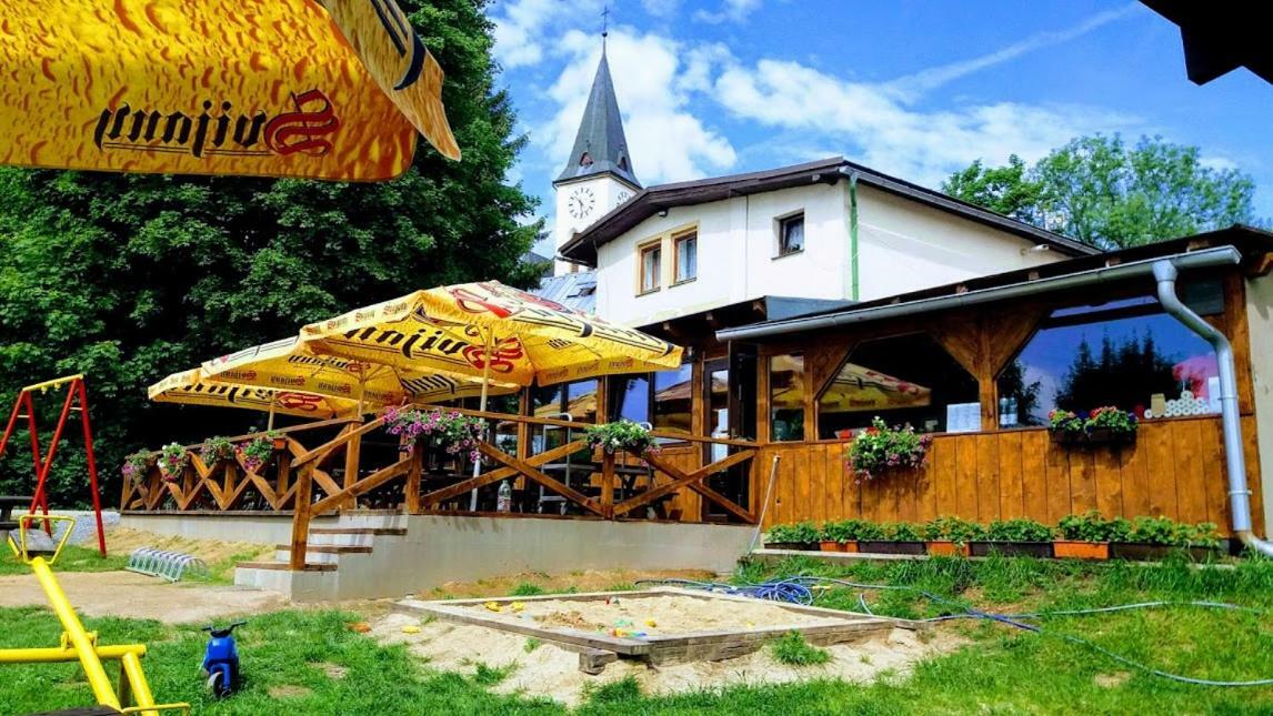 Penzion U Hrocha Lučany nad Nisou Exteriör bild