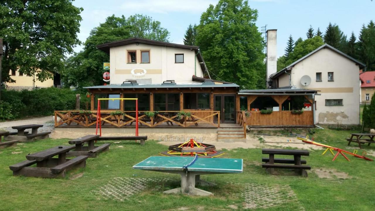 Penzion U Hrocha Lučany nad Nisou Exteriör bild